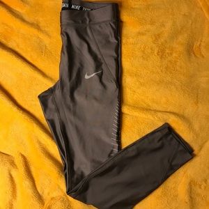 Nike workout leggings